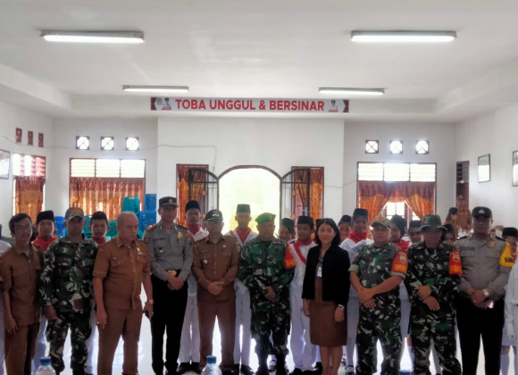 Pengukuhan Anggota Paskibra Kecamatan Parmaksian dalam Rangka HUT Proklamasi RI ke- 78 Tingkat Kecamatan