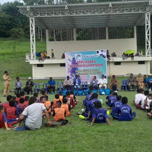 Grassroots Turnamen Sepak Bola antar Sekolah Dasar se Kecamatan Parmaksian