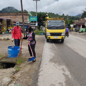 Gotong Royong Desa Tangga Batu I