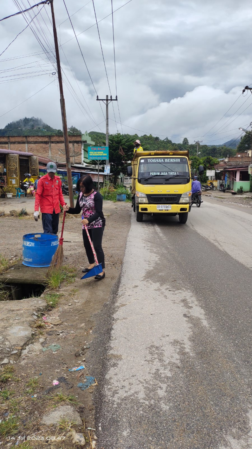 Gotong Royong Desa Tangga Batu I