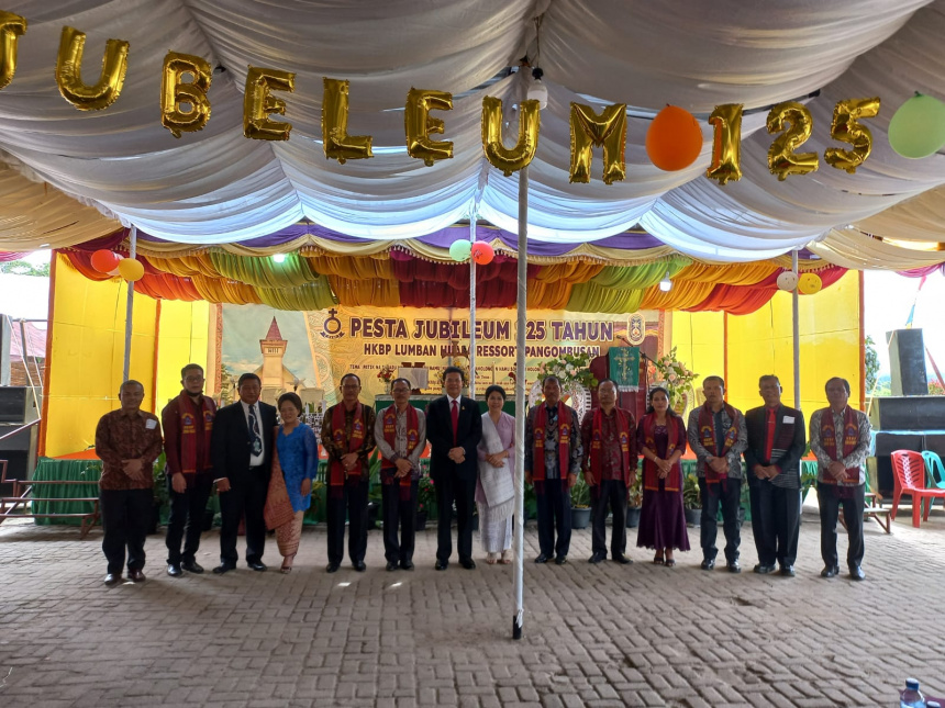 Pesta Jubileum 125 Tahun HKBP Lumban Huala  Kecamatan Parmaksian