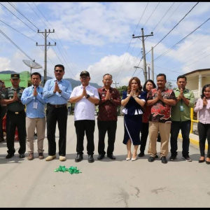 Peresmian dan  Serah Terima Jembatan Aek Mandosi IV Tanjung Pasir Desa Lumban Manurung Kecamatan  Parmaksian