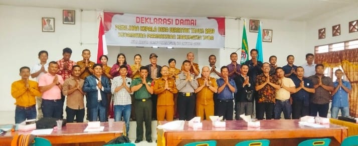 Deklarasi Damai Calon Kepala Desa untuk 6 (enam) Desa yang akan melaksanakan Pemilihan Kepala Desa Serentak Deklarasi Damai Calon Kepala Desa untuk 6 (enam) Desa yang akan melaksanakan Pemilihan Kepala Desa Serentak