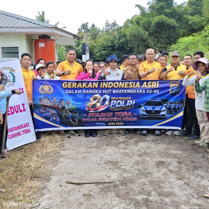 GOTONG ROYONG BERSAMA POLRES TOBA GOTONG ROYONG BERSAMA POLRES TOBA